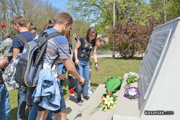 Ген.Цанко Стойков в родния Казанлък: България има потенциал за авиационна индустрия