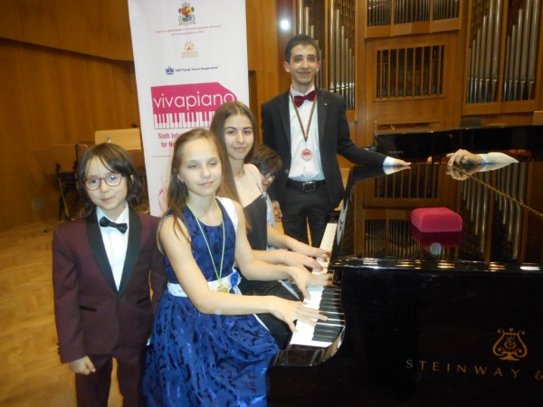 Изключителен успех за учениците на Елена Юлиянова на Международни конкурси в София