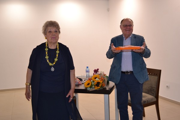 Кметът благодари на Нено Влайков за работата му за Казанлък