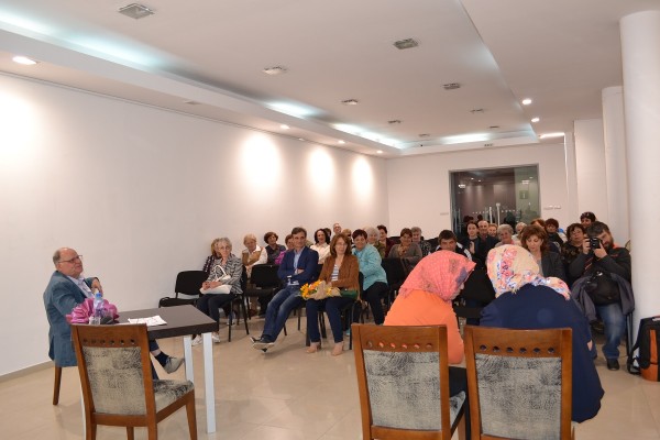 Кметът благодари на Нено Влайков за работата му за Казанлък