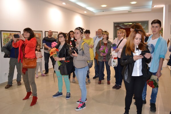 Изложба от душа и сърце на Ренина Лекова и приятели