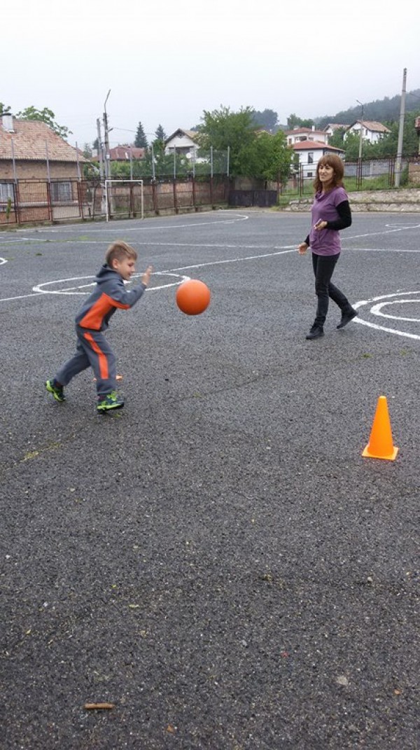 Читалището в Енина завърши творческия сезон 
