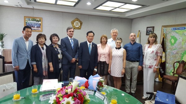 Казанлък е първият побратим на корейския район Джунгнанг, Сеул