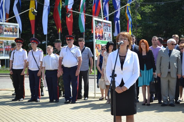 Община Казанлък отбелязва официалния си празник