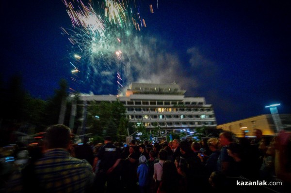 Кметът на Общината връчи Ключа на Казанлък на Царица Роза 2017
