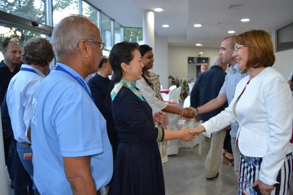 Благодарности към Кмета от IFEAT за посрещането в Казанлък