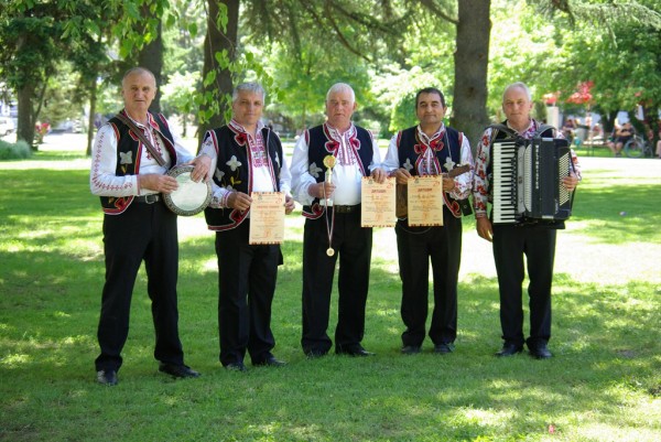 Националният фолклорен конкурс „Димитър Гайдаров“ – с подобаващо място в културния календар на Oбщина Казанлък