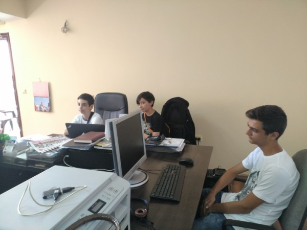 Младите уеб дизайнери на ИКТ Център на гости на KAZANLAK.COM