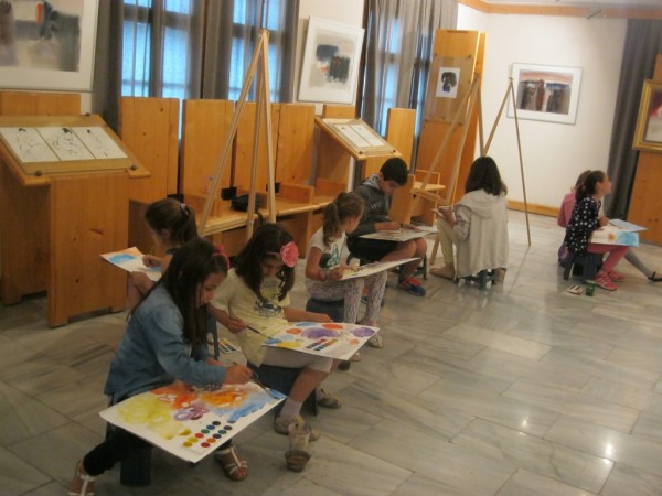 Художниците от “Арт линия“ завършиха пленера си в Казанлък