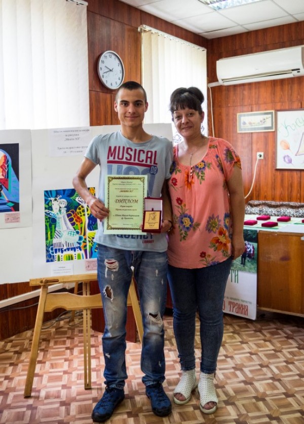 Нови успехи за художниците от школа “Живопис“, към ОДК „Св.Ив.Рилски” 