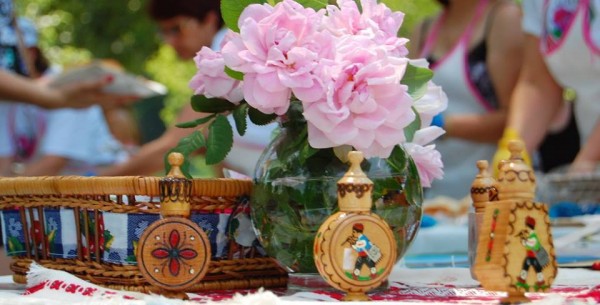 Казанлъчани организират Фестивал на розата в Бостън