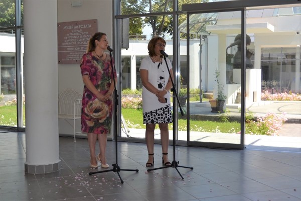 Топло посрещане на дипломатическия корпус в Казанлък