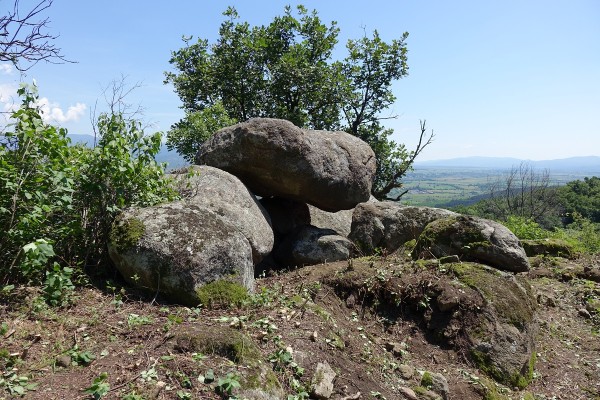 Започнаха археологическите разкопки в крепостта Бузово кале