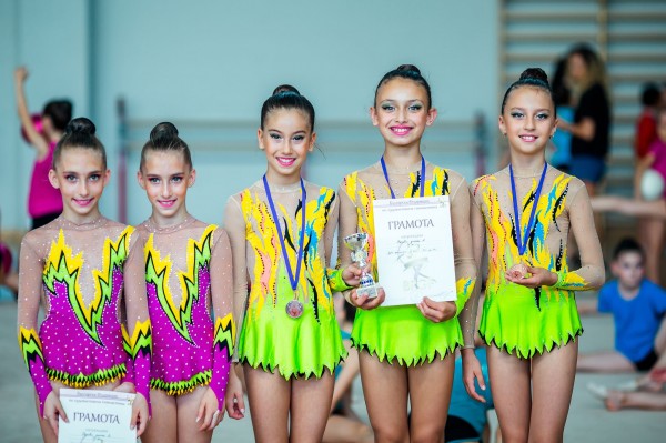 Триумф на гимнастичките на Казанлък от Държавното първенство