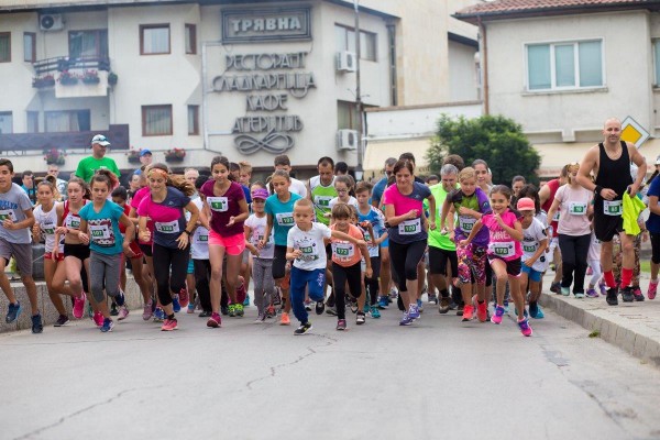 Росен Русев от Казанлък грабна златото в най-тежката дистанция на Трявна Ултра 2017
