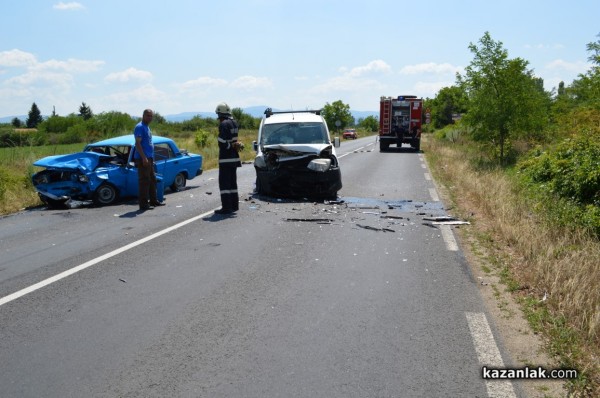 Зверска катастрофа край Долно Сахране 