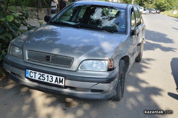 Трета катастрофа за днес, БМВ и Волво се блъснаха