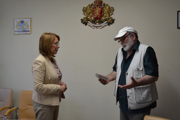 Отличия в общинските конкурси за парк „Розариум“ и Музея на розата