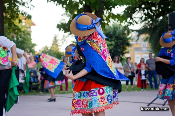 Международен фолклор в Розариума