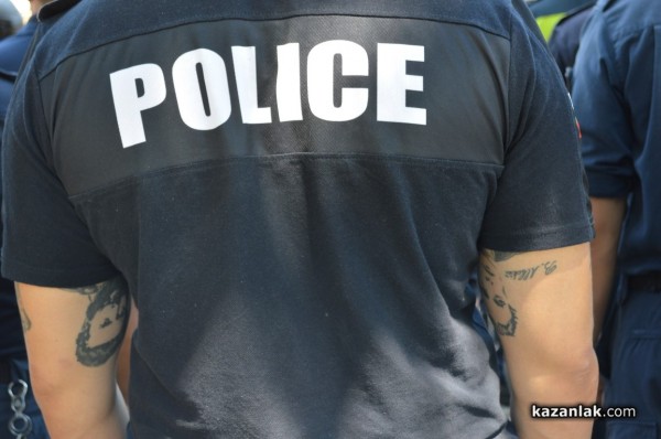 Към новите полицаи: Днес се разделяте с романтиката в МВР