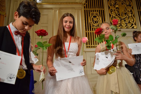 Изгря нова звезда в школата по пиано на Елена Юлианова