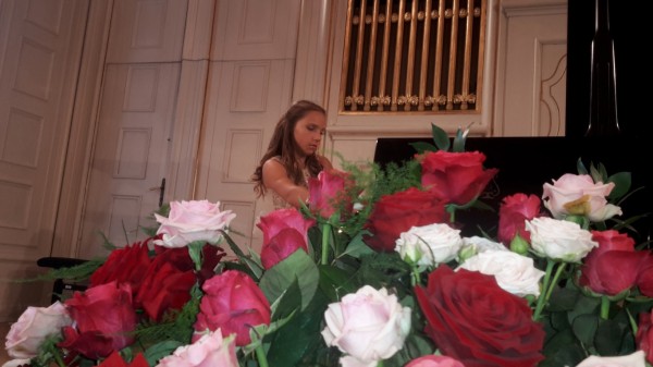 Изгря нова звезда в школата по пиано на Елена Юлианова