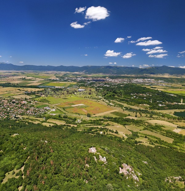 Проучването на Бузово кале да продължи