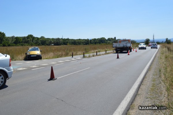 Жена пострада в катастрофа с камион по пътя за Енина днес