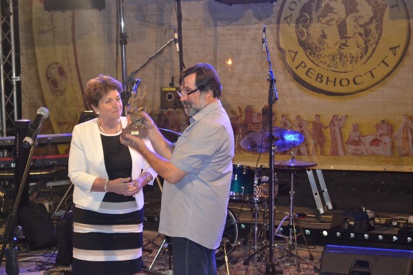 Община Казанлък честити 12-те Празници в Долината на тракийските царе