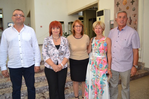 2 нови изложби за Тракийските празници в ИМ“Искра“