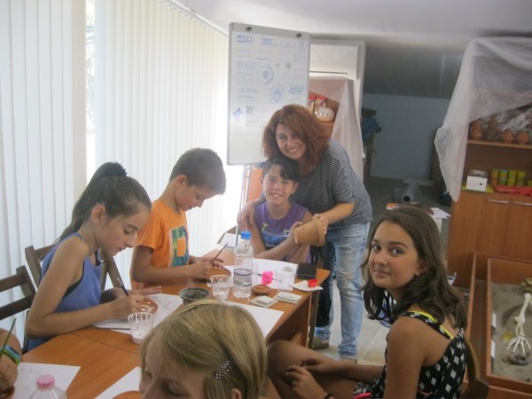 За поредна година деца твориха в работилницата “По стъпките на траките“