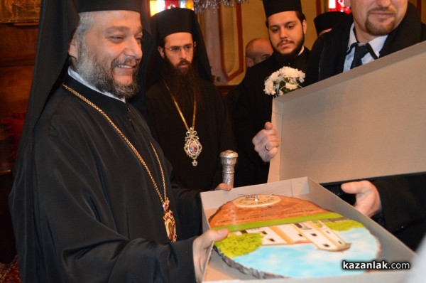 Митрополит Киприан ще отпразнува именния си ден в родния Казанлък / Новини от Казанлък