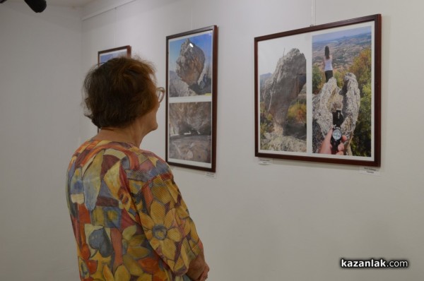 Мистериите на тракийските светилища разгадават мистериални туристи от Казанлък