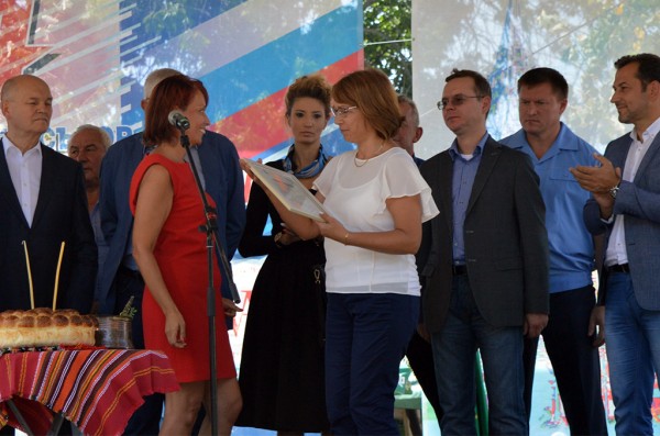 Реплика на Самарското знаме бе дарена на Община Казанлък