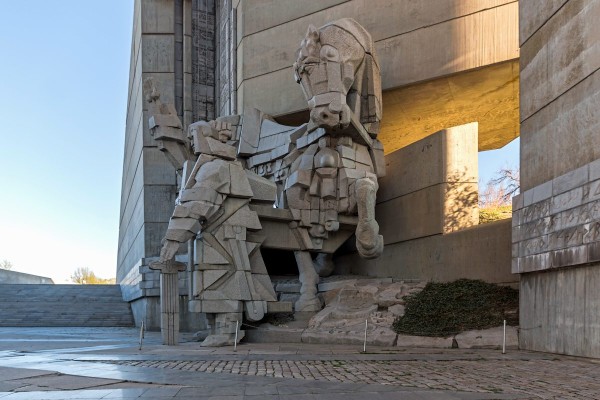 Чужденци пристигат на Бузлуджа тази седмица за Тъмен туризъм в Чинията