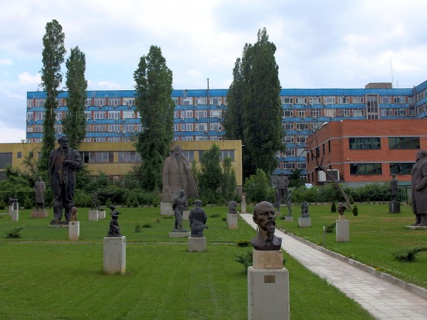 Чужденци пристигат на Бузлуджа тази седмица за Тъмен туризъм в Чинията