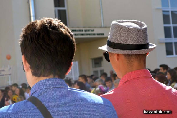 Първенецът на училищата в областта ППМГ “Н. Обрешков“ посрещна своите 700 гимназисти