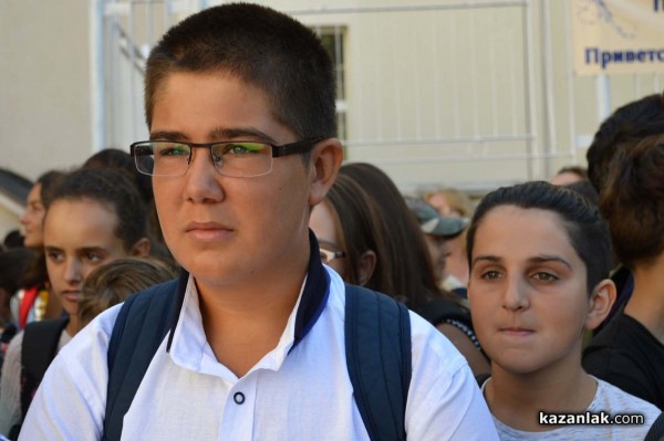 Първенецът на училищата в областта ППМГ “Н. Обрешков“ посрещна своите 700 гимназисти