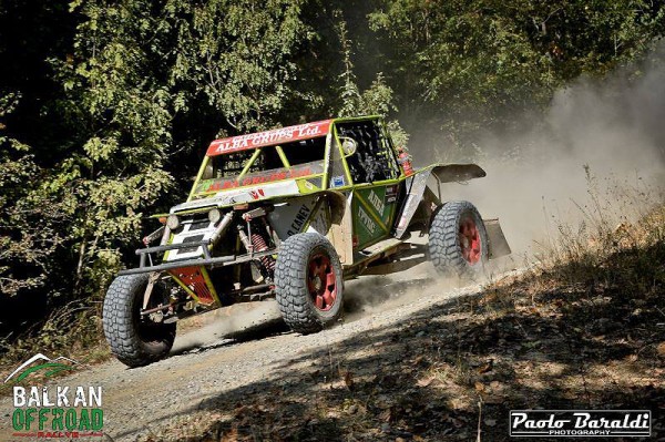 Казанлъчанинът Дончо Цанев от Дамасцена Алба АСК е трети във временното класиране на Balkan Offroad Rallye 2017