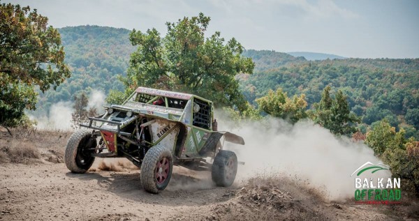 Казанлъчанинът Дончо Цанев от Дамасцена Алба АСК е трети във временното класиране на Balkan Offroad Rallye 2017