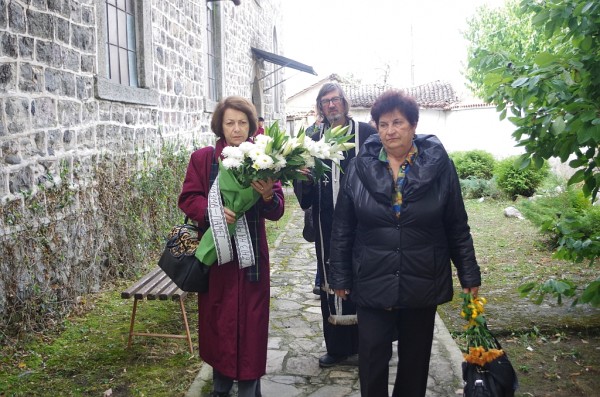 Комисията по досиетата трябва да продължи, заявиха в Габарево Антон Тодоров и Спас Гърневски