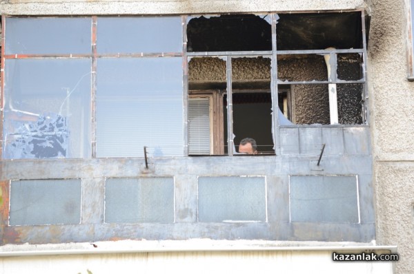 Пожар от газова бутилка в 15 блок на Източното днес