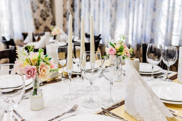 Запознайте се с вкуса на Русия в най-новия Хотел-ресторант „Алиса“ в Павел баня