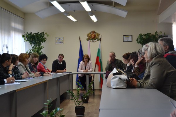 Започва цялостно обновяване на 3 детски градини и 5 училища в общината