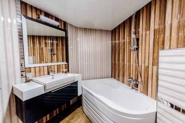 Запознайте се с вкуса на Русия в най-новия Хотел-ресторант „Алиса“ в Павел баня