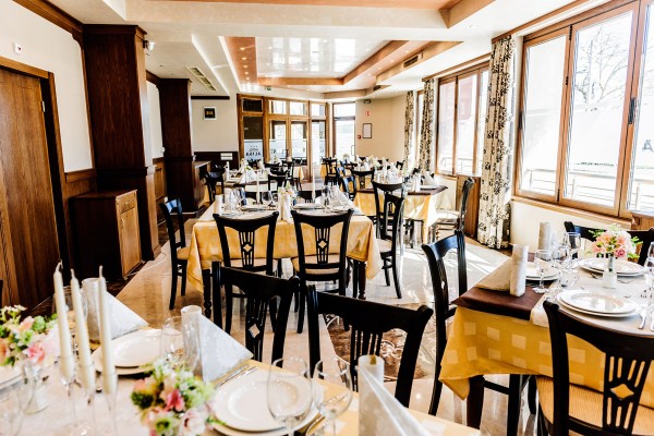 Запознайте се с вкуса на Русия в най-новия Хотел-ресторант „Алиса“ в Павел баня