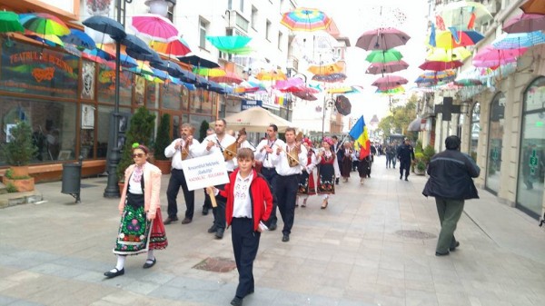 “Гъдулица“ се завърнаха от първото си международно участие