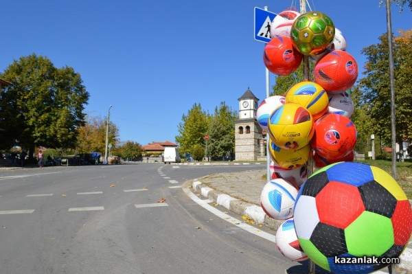 В Енина откриват нов паметник и кръгово на Празничния Петковден