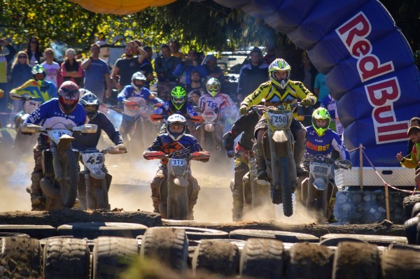 Александър Попминчев от Ендуро клуб “Севтополис“ е шампион за годината в Екстремния шампионат