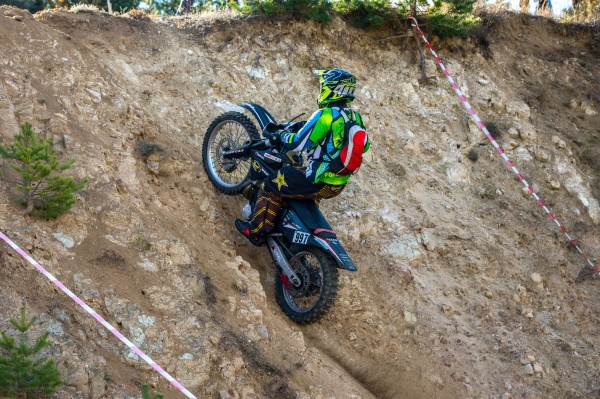 Александър Попминчев от Ендуро клуб “Севтополис“ е шампион за годината в Екстремния шампионат